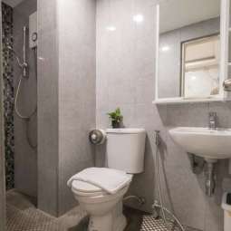 SINGLE STANDARD ROOM (S) SINGLE STANDARD ROOM (S)