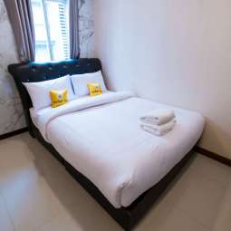 DOUBLE DELUXE ROOM (M)