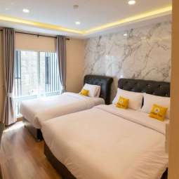 TRIPLE SUPERIOR ROOM (XXL) TRIPLE SUPERIOR ROOM (XXL)