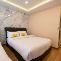 TRIPLE SUPERIOR ROOM (XXL) TRIPLE SUPERIOR ROOM (XXL)