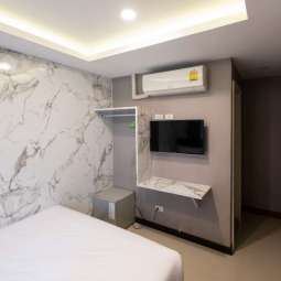 DOUBLE SUPERIOR ROOM (L) DOUBLE SUPERIOR ROOM (L)